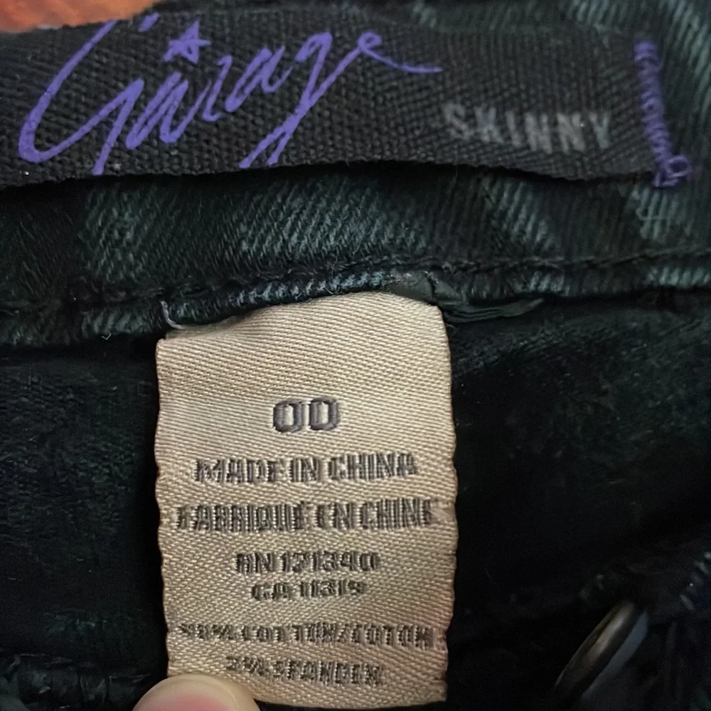 Garage black jeans size 00 Barely worn. - Picture 3 of 3